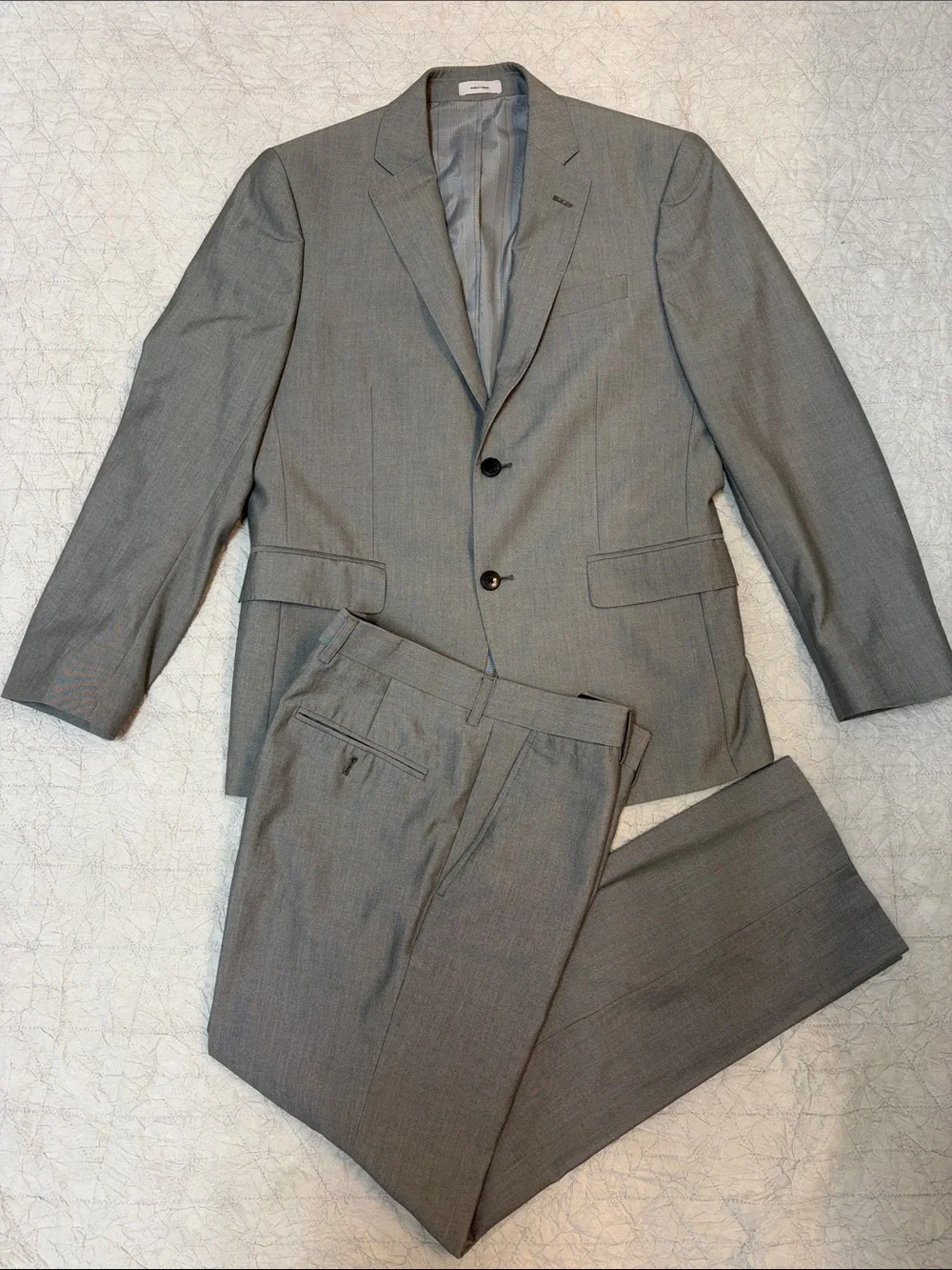 jf j.ferrar Men's Light Gray Two-Piece Suit — Notch Lapel Blazer & Trousers